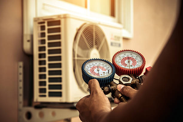 Professional Hvac Installation technician working in Union City, OK